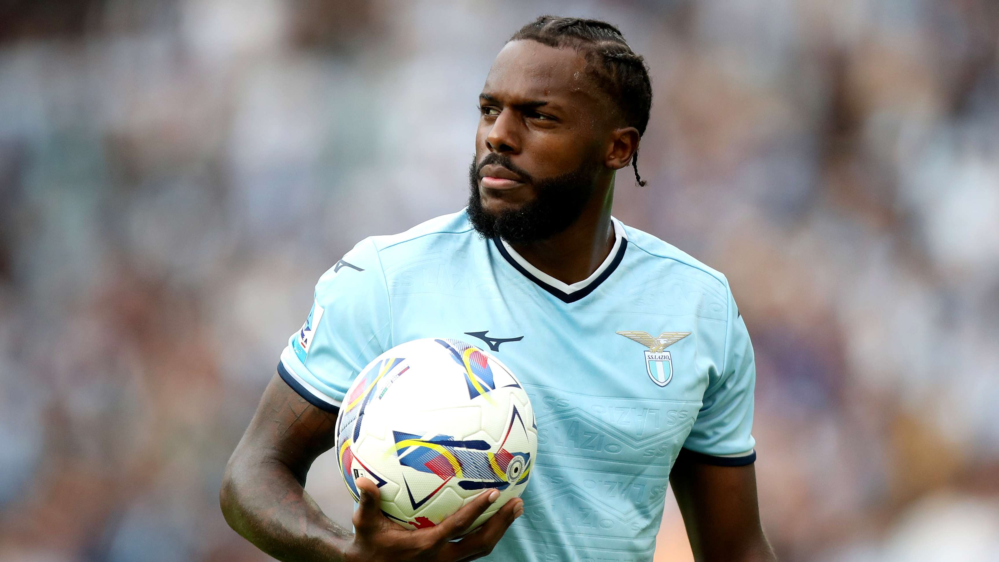 占据绝对优 占据绝对优