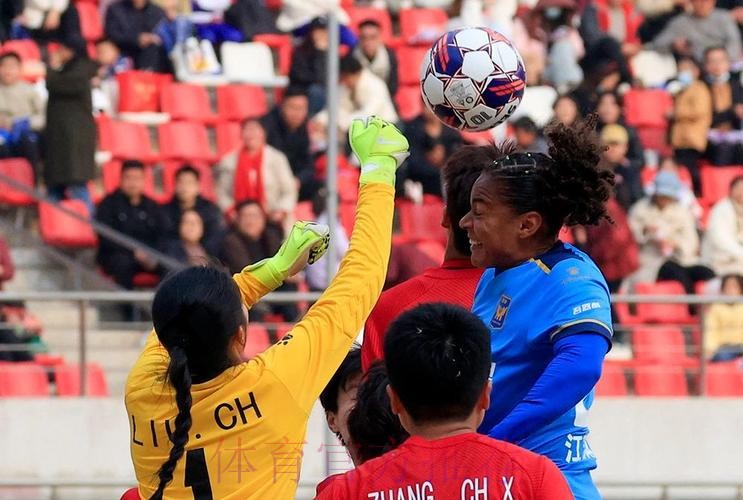 2025中国太平中国足球协会女子超级联赛拉开大幕 江苏无锡女足客场取胜 2025中国太平中国足球协会女子超级联赛拉开大幕 江苏无锡女足客场取胜